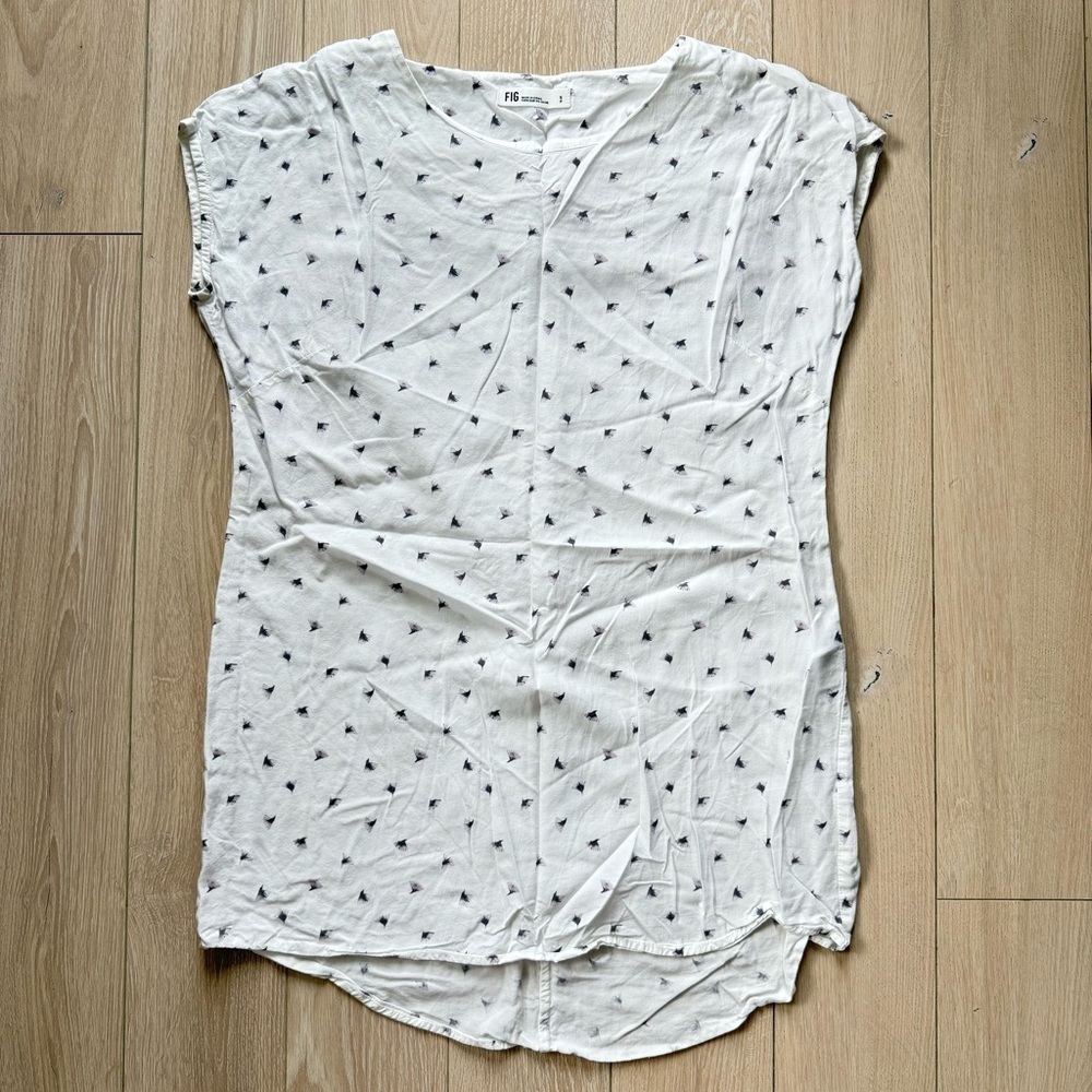 FIG Patterned Women’s Blouse in White Size Small